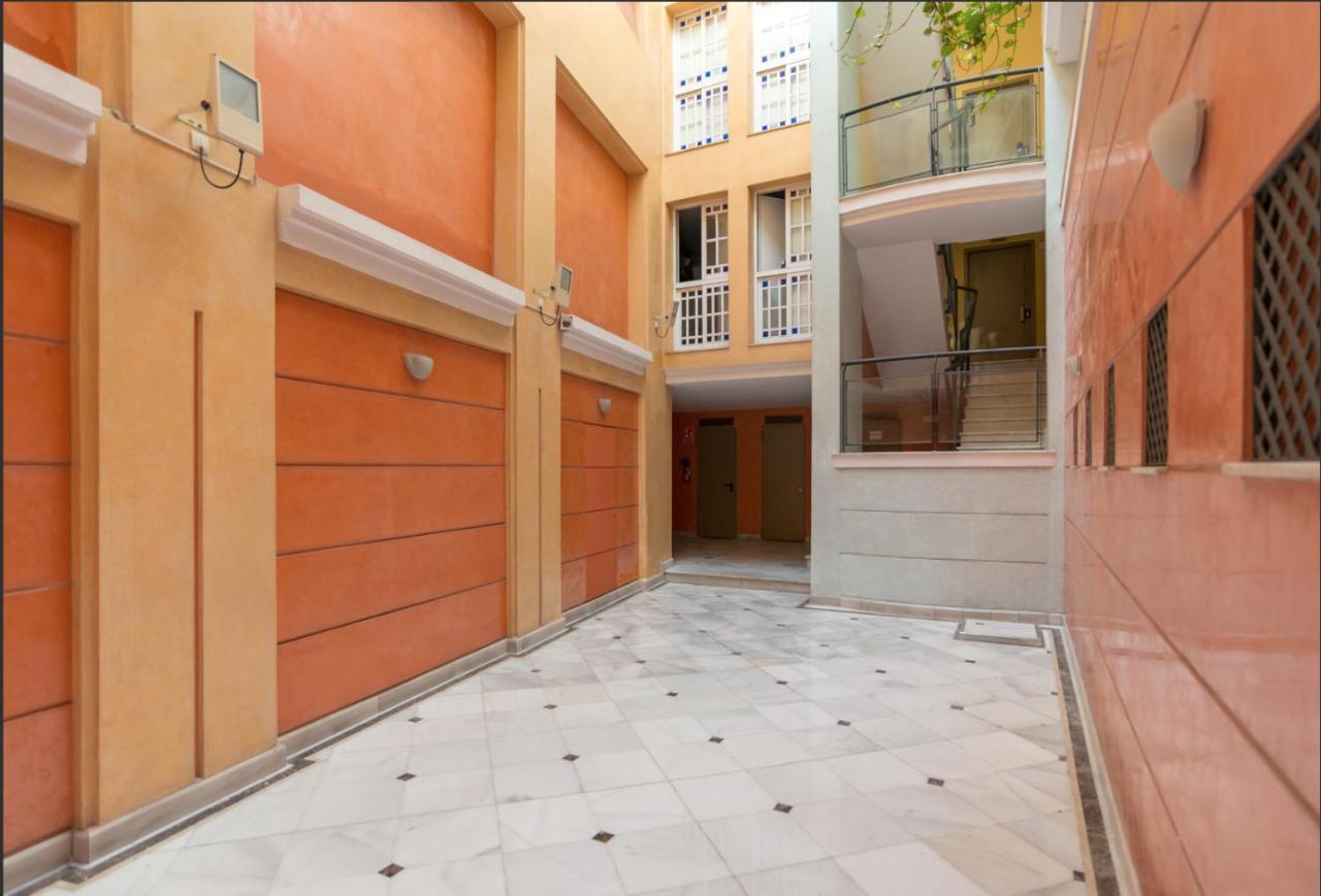 Merced10 2B Málaga Exterior foto